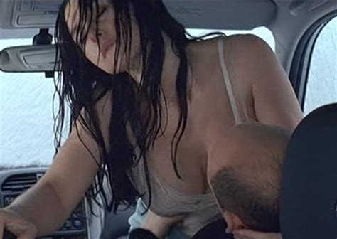 Monica Bellucci Sex In The Car Scene From Combien Tu Maimes