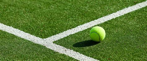 Wimbledon often uses a mixture of 70% perennial ryegrass and 30% creeping red fescue on their grass courts. How to Play and Win a Tennis Match on the Artificial Grass ...