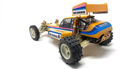 Restoring A Vintage Team Associated Rc10 Gold Pan Cadillac 6016 The Goldern Era Of Rc Youtube
