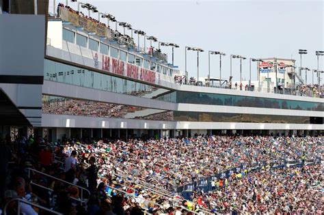 Odds of racing the boyd gaming 300 for the nascar xfinity series are 95 percent while the odds of racing the nascar monster energy cup pennzoil 400 are 100 percent. March, September dates announced for LVMS's 2018 NASCAR ...