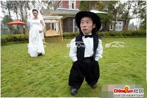 Chinese Wedding Photos Of Midget Groom Normal Bride ChinaSMACK