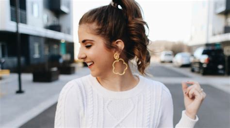 Statement Earring Styling Tips Thrifty Pineapple