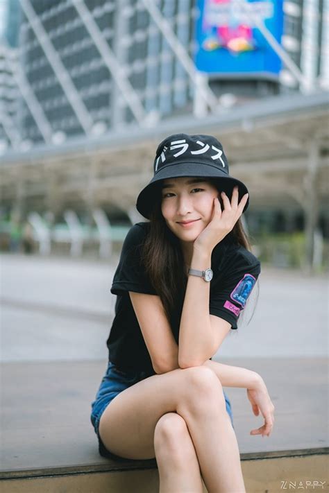 Hot Girl Yanisa Kaocharoen
