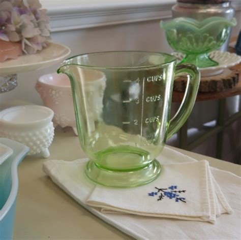 Vintage Green Depression Glass 4 Cup Capacity Measuring Cup