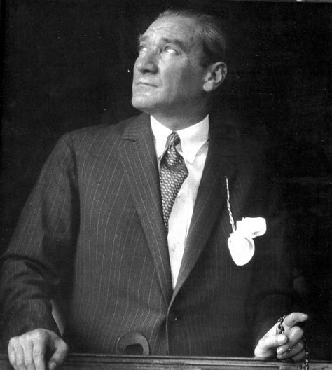 O telaşla ankara'nın sert havasında tutulduğu zatürre ölümüne neden oldu. Discover Turkey: Mustafa Kemal Atatürk - the creator of ...