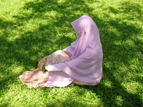 Koleksi foto lintang ayu, foto lucu, foto anak, gambar anak, gambar lucu. Gambar Wanita Cantik Foto Dari Belakang - Kumpula wanita Cantik