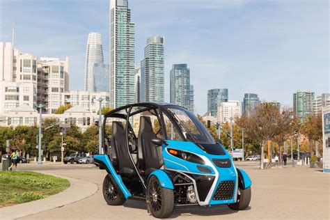 Arcimotos Electric Fuv 3 Wheeler Makes City Driving A Blast Wired