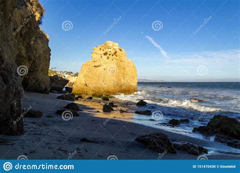 El Matador A Wonderful Beach In Malibu California On A Clear Sunny