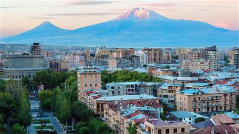 Armenien ruft kriegszustand und mobilmachung wegen eskalation in bergkarabach aus. 7 Dinge, die Sie nicht über Armenien wussten