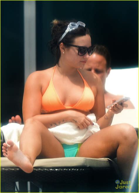 Demi Lovato Bikini Body