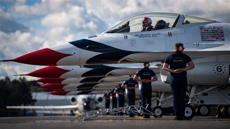 Academy Graduates Selected For Thunderbirds 2020 Demonstration Season