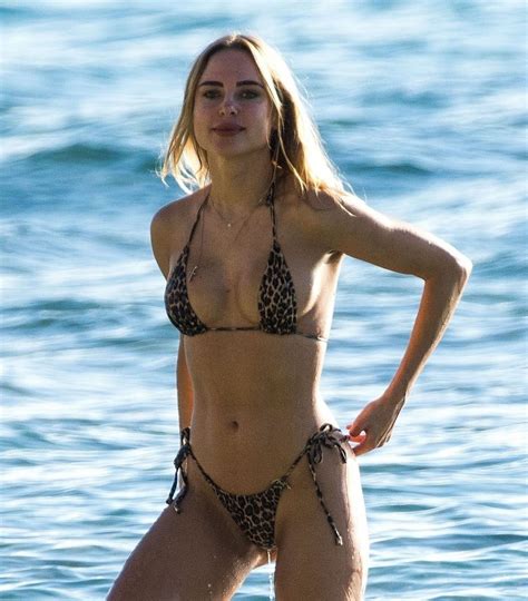 Kimberley Garner Is Seen On The Beaches Of Barbados In Her Bikini