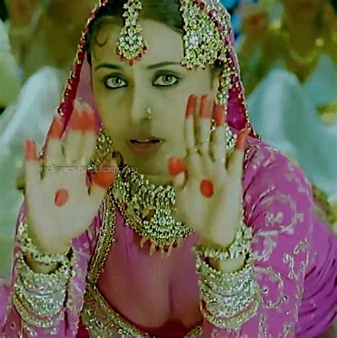 Rani Mukherji Mangal Pandey Movie 8 Hot Cleavage Hd Caps