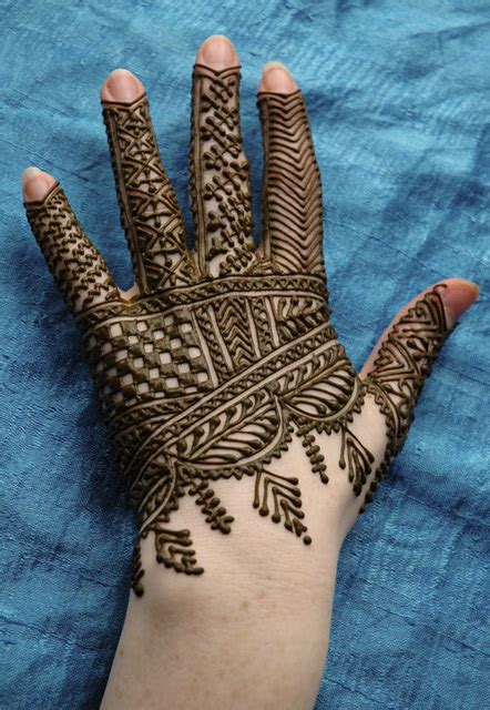 Colorful ethnic african map pattern design with strips. North African Henna Mehendi Arts | Mehendi Designs