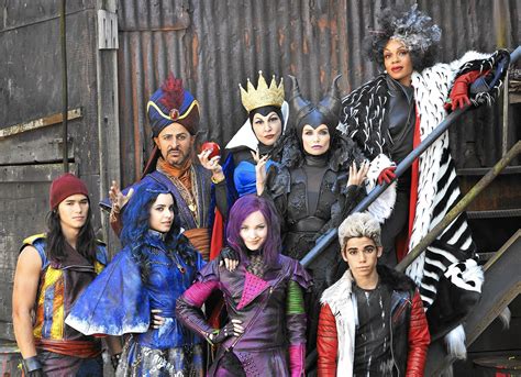 Happily ever after? Not in Disney's 'Descendants' prequel 'Isle of the ...