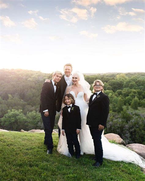 Gwen Stefani And Blake Sheltons Wedding Photos