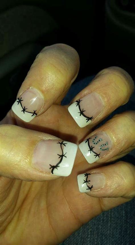 Western Barb Wire Nails Western Nails Rodeo Nails Horse Nails