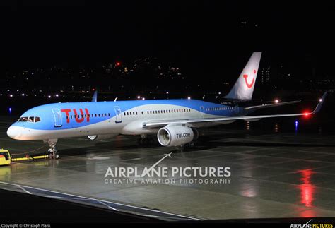 G Oobf Tui Airways Boeing 757 200 At Innsbruck Photo Id 1462757