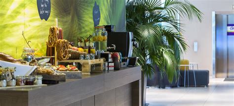 Famous sights are within walking distance. park inn Linz: Park Inn by Radisson**** in Linz mieten bei ...