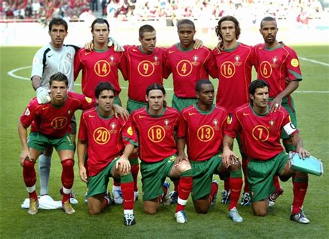 Portugal sofreu uma baixa para os jogos contra dinamarca e finlândia. Dos titulares na final do Euro 2004, só dois continuam na ...