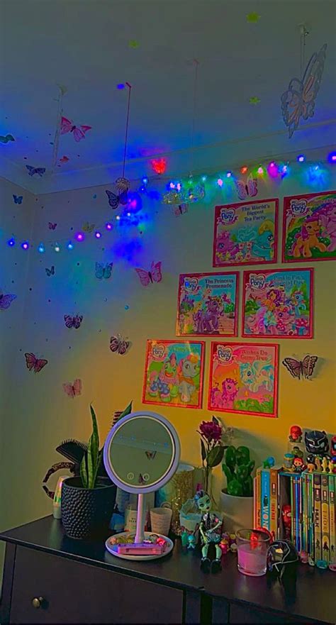 The ultimate tik tok room transformation. in 2020 | Indie room, Room inspo, Dreamy room