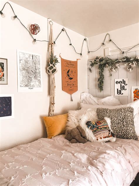 30 Pinterest Bedroom Wall Decor