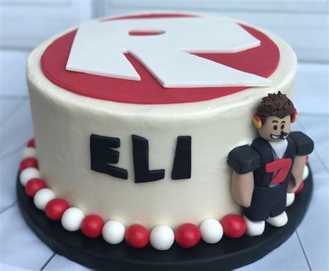 This roblox cake banner will wow all your little gamers this year. Roblox Birthday Cake | Children's Cakes | Pinterest | Birthday cakes, Birthdays and Cake