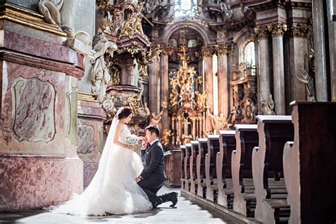 What a dream about wedding seen by men means? Prague | My Dream Wedding