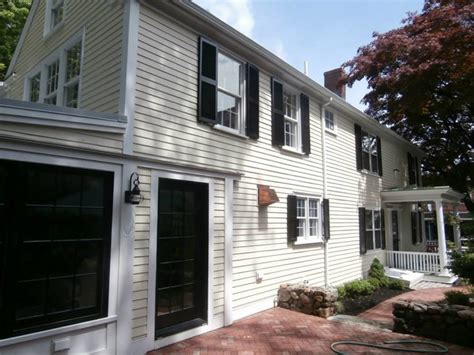 Putting one up isn't as hard as you might think. Newburyport, MA James Hardie Siding with ColorPlus in Sail ...