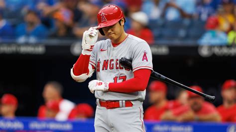 Shohei Ohtani Signs 10 Year 700 Million Deal With Dodgers Set To