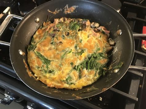 Light, yet rich in flavour, swift, but satisfying, the omelette is the ultimate frugal supper. Making an Omelette - Blindingly Good Food