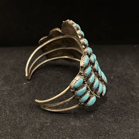 Navajo Larry Begay Lmb Sterling Turquoise Petite Point Cluster Cuff