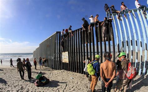 Ningún tipo de muro es una solución a los problemas de un país