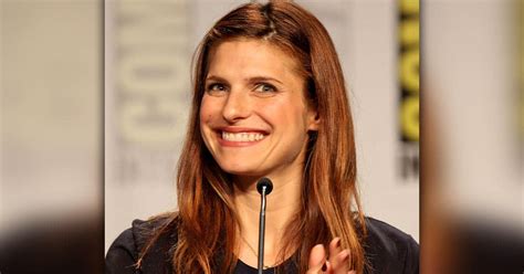 Pam And Tommy Director Lake Bell Shares Her Take On Infamous Sex Tape
