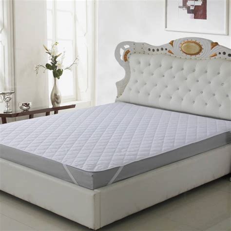 It comes in two depth sizes for size: Signature Elastic Strap King Size Waterproof Mattress ...