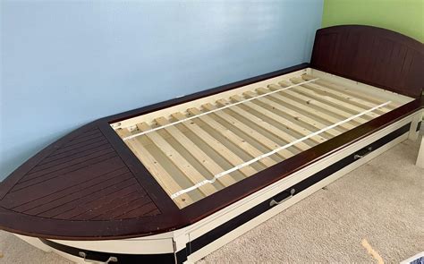 Pottery Barn Speedboat Bed For Free In Mission Viejo Ca For Sale