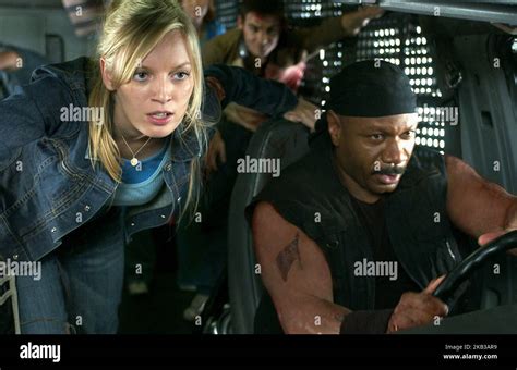 Dawn Of The Dead Sarah Polley Ving Rhames 2004 Stock Photo Alamy
