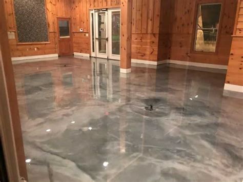 Painting a garage floor essentially involves the same steps as painting any other interior surface in your house: Do It Yourself Epoxy Floor Coating