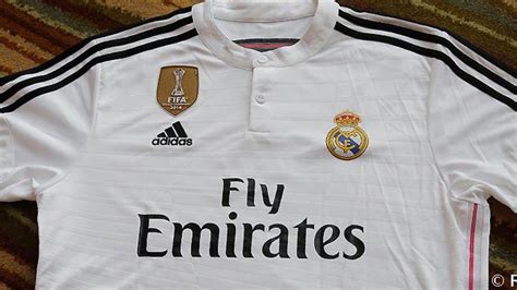 La nueva camiseta del Real Madrid de un extraño color azul