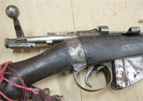 Disfruta de el mundo en orbyt. Taliban Gun Lockers: The Rifles of Rural Ghazni Province ...