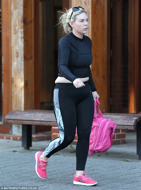 Ex Towie Star Frankie Essex Displays Her Curvaceous Figure As She Hits The Gym Daily Mail Online