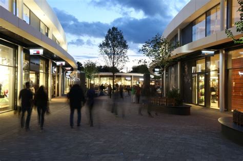 Diese website benutzt cookies, die für den technischen betrieb der website erforderlich sind und stets gesetzt werden. Fashion Outlet Montabaur