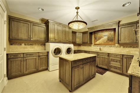 Discover designs for custom mountain style laundry rooms and closets, including cabin style utility room organization and storage solutions. 28+ Small Laundry Room Ideas and Cabinets Designs ...