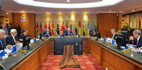 Carta organisasi hospital sultanah aminah johor bahru. Dasar Angkasa Negara 2030 - Memacu Pembangunan Sektor ...