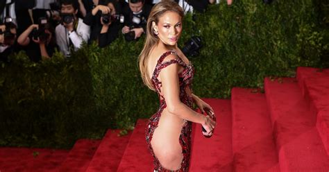 Jennifer Lopez Flaunts Her Peach In Sizzling New Pic Maxim