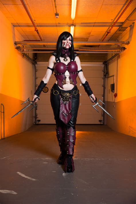 Mortal Kombat Cosplay Mileena Masque Déguisement Sexy Costume Taille Au