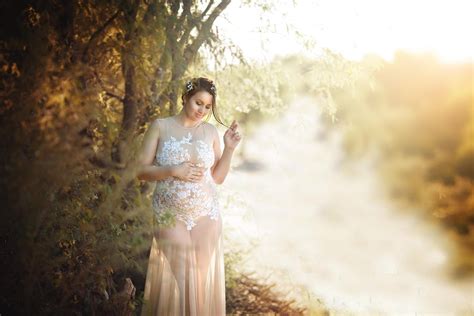 11 Simple Maternity Poses For Photographers Gestante