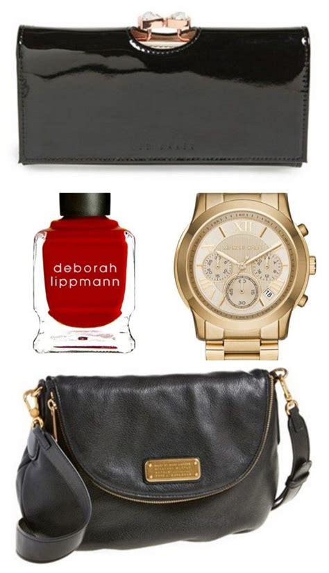 Selecting the perfect gifts for her is an art, and nordstrom is here to help you master it beautifully. Holiday 2015 Wish List: The JCR Girls Gift Guide 2015 ...