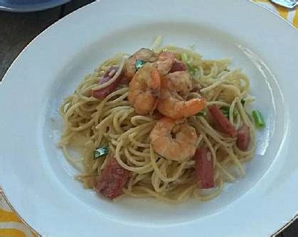 Place a large frying pan over a medium. Resepi Spaghetti Aglio Olio Mudah - Blogopsi