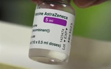 백신별로 보면 아스트라제네카(az) 48만2천246명, 화이자 2만3천042명, 얀센. 바닥 보이는 AZ...9일 1차접종분 동나는데 14일 2차접종 가능 ...